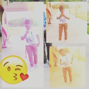 Meet your Posher, Deandre